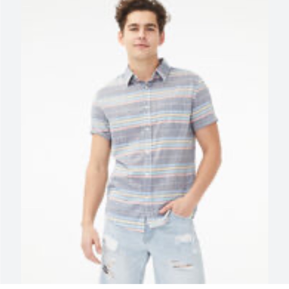 Aeropostale short sleeves button down stripes size L